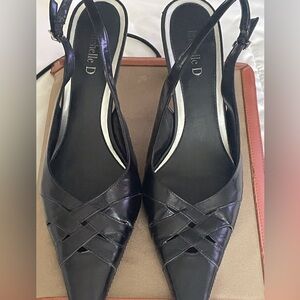 Michelle D Black Leather Slingback